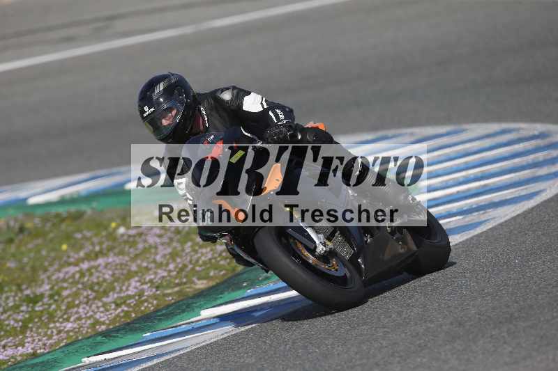 /Archiv-2024/02 29.01.-02.02.2024 Moto Center Thun Jerez/Gruppe gruen-green/535